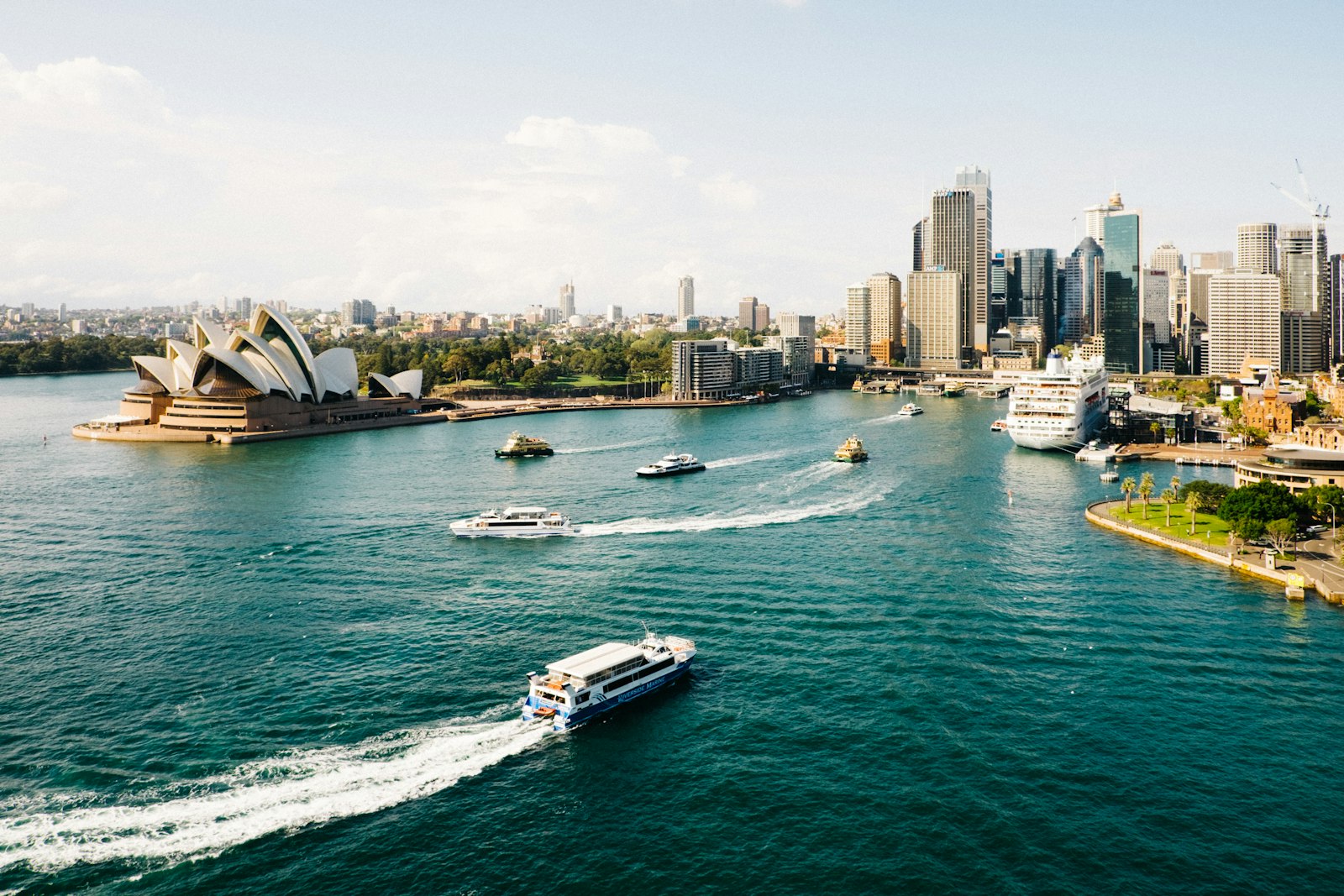 Ferries crossing Sydney Harbour